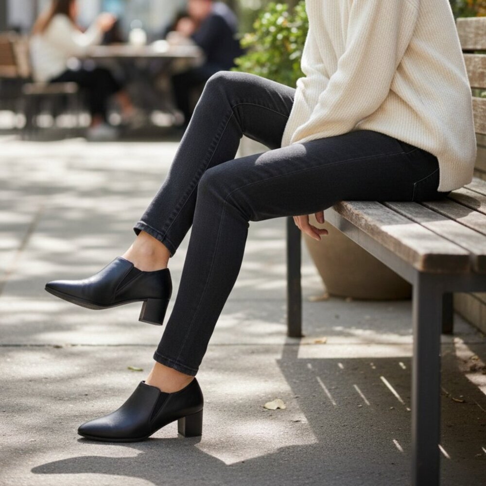 TROTTERS Keegan Womens 11 Black Narrow Leather Ankle & Booties Boots T2059-008